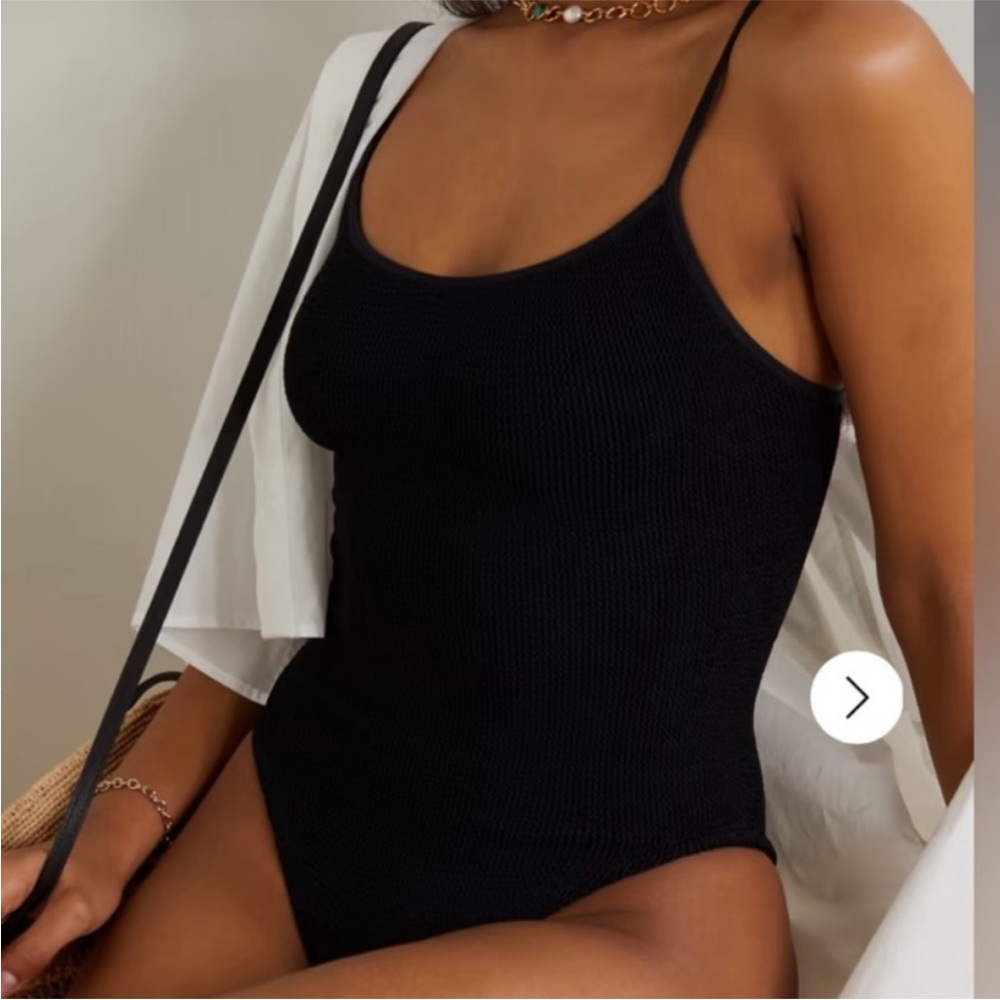 HUNZA G Pamela swimsuit in Black, ONE SIZE